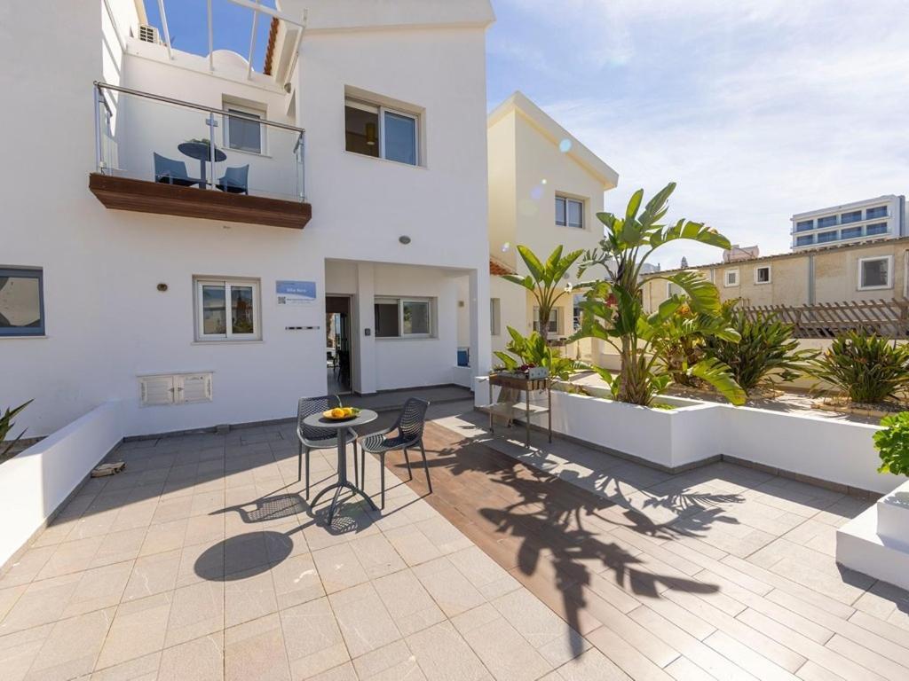 פרוטאראס Villa Nora מראה חיצוני תמונה