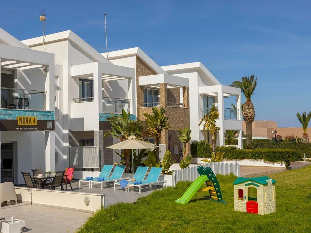 פרוטאראס Villa Nora מראה חיצוני תמונה