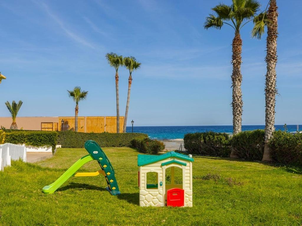 פרוטאראס Villa Nora מראה חיצוני תמונה